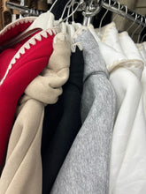 Load image into Gallery viewer, Jessie hoodie
