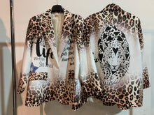 Load image into Gallery viewer, Patterned plus blazer
